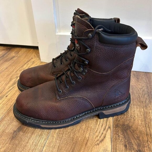Mens leather boots. Size 14 wide. New condition. Slip/oil resistant. - Picture 2 of 11